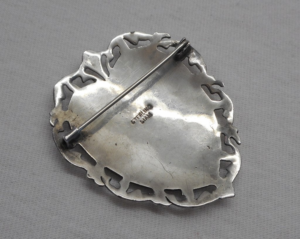Zilveren grote Siam broche grijs emaillen niello nr.287, 4 tot 7 cm, Verzenden, Zo goed als nieuw, Zilver