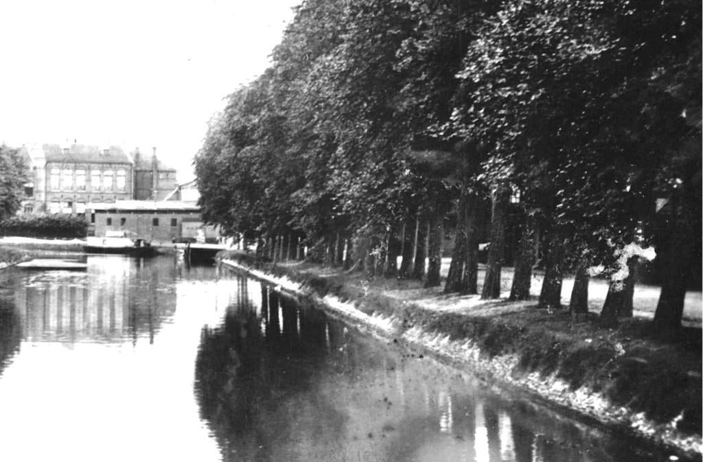 700767 Den Helder NH Molengracht Postzegel Afgeweekt, Ophalen of Verzenden, 1920 tot 1940, Gelopen, Noord-Brabant