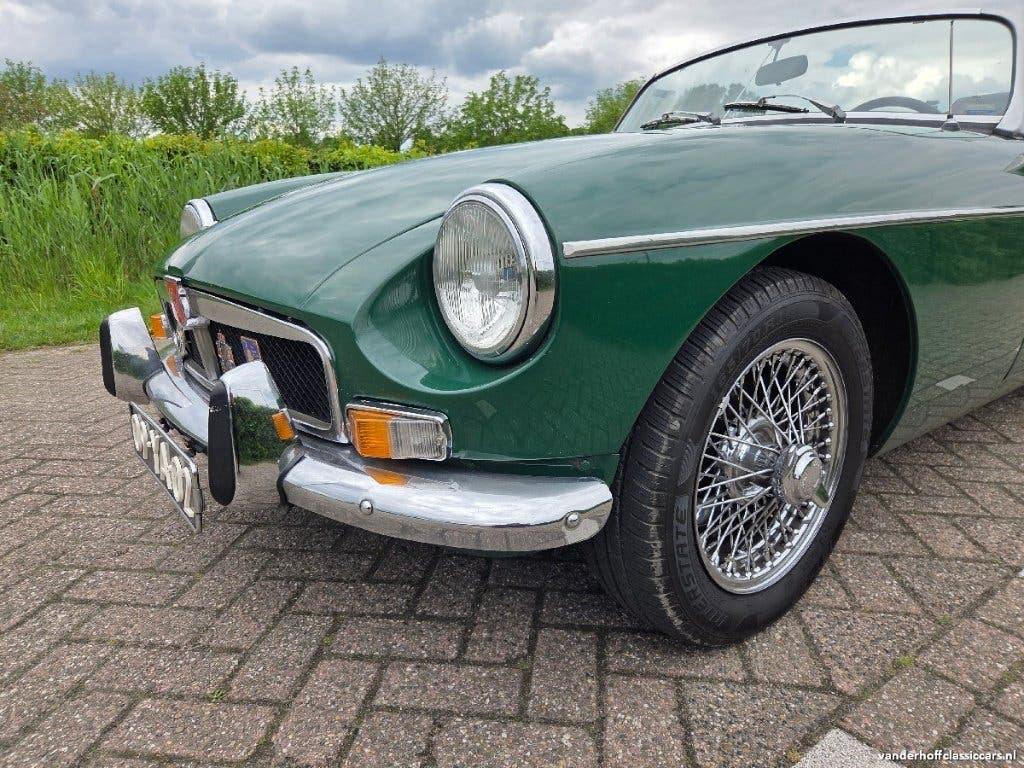 MGB Roadster (1973) – British Racing Green, foto 8