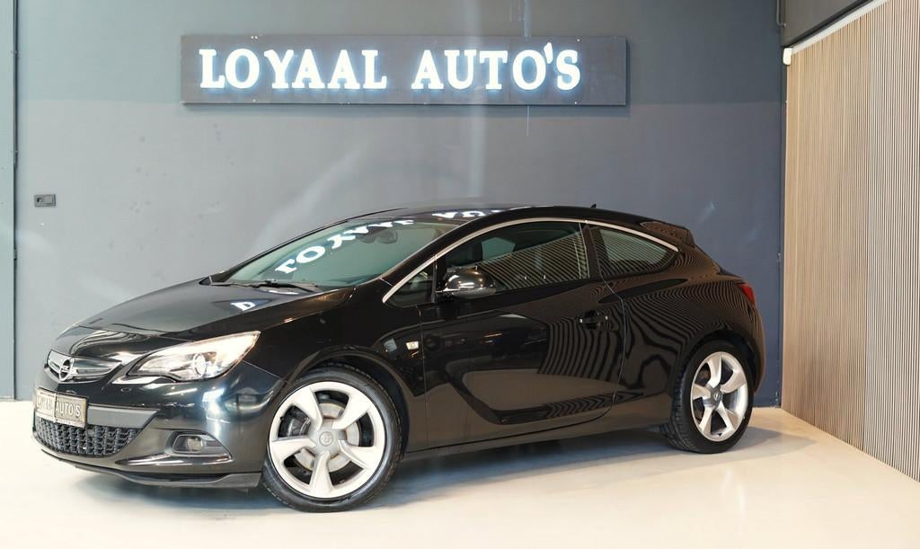 Opel Astra GTC 1.4 Turbo Sport | AIRCO | CRUISE | PDC | STOE, Auto's, Voorwielaandrijving, Navigatiesysteem, Gebruikt, 4 cilinders