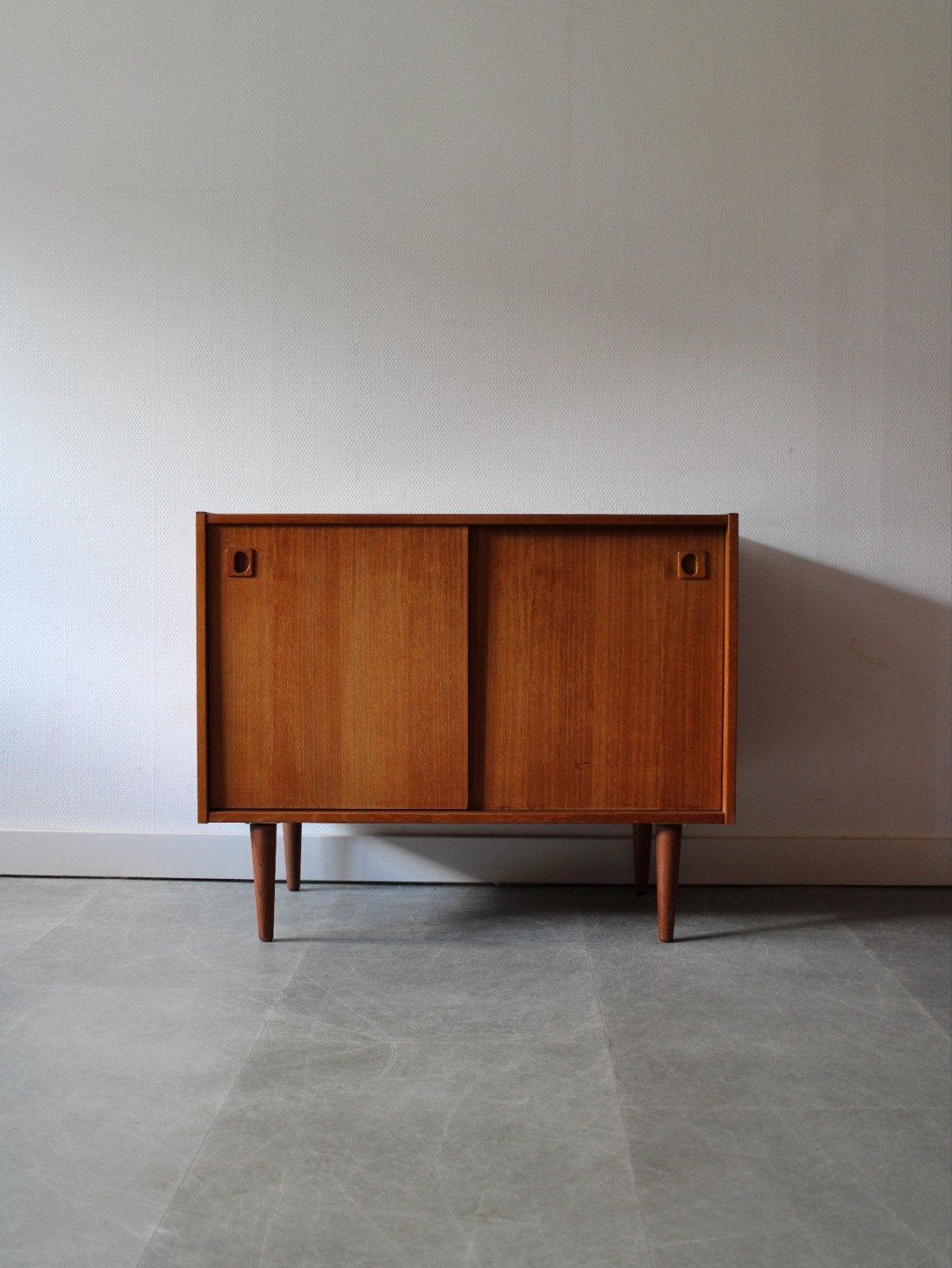 Vintage Deens platenspelerkast in teak, Onbekend, Ophalen of Verzenden, Zo goed als nieuw, Onbekend