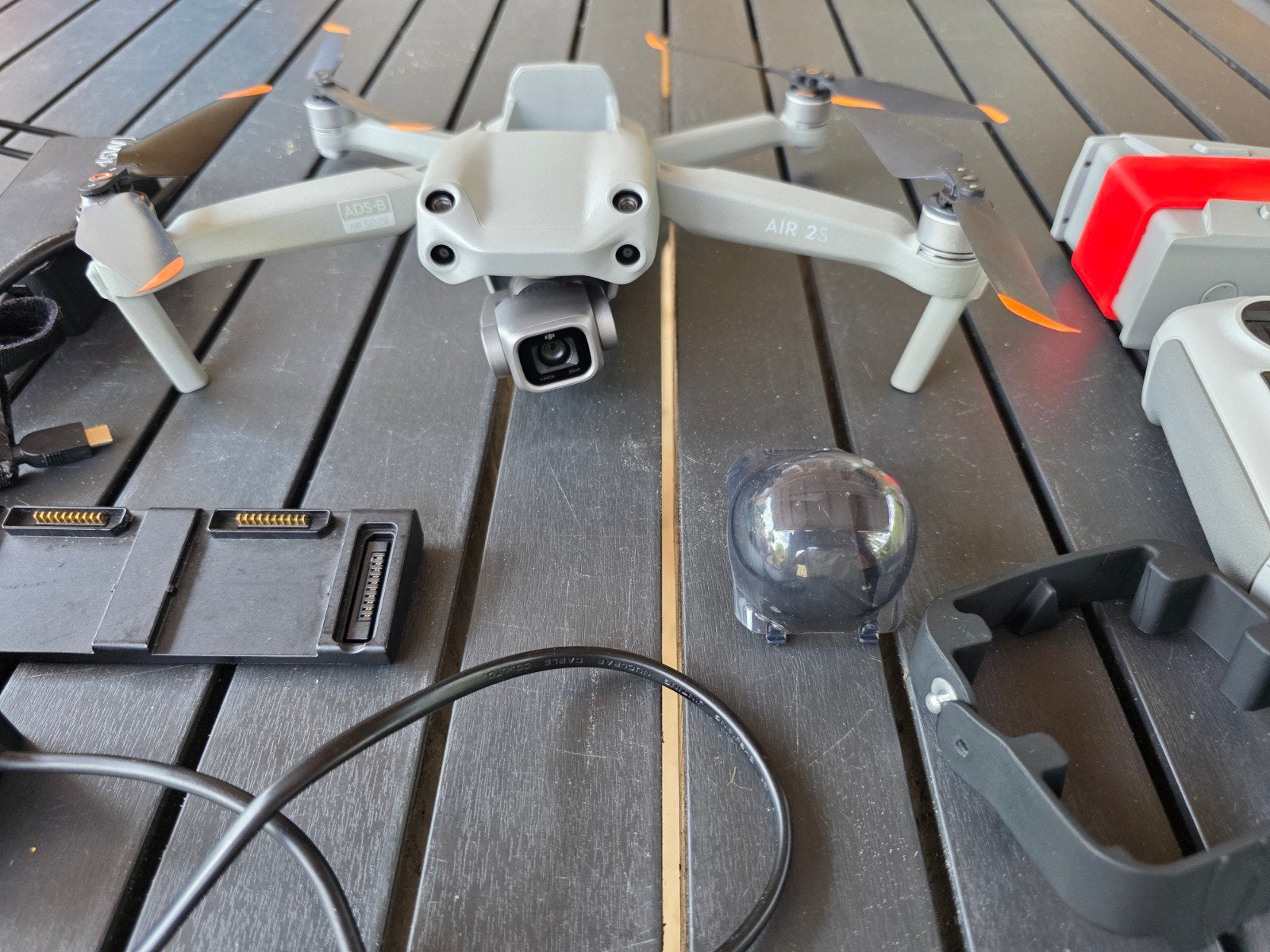 Prachtige DJI Air 2S Fly More Combo met DJI Smart Controller, Hobby en Vrije tijd, Modelbouw | Radiografisch | Helikopters en Quadcopters