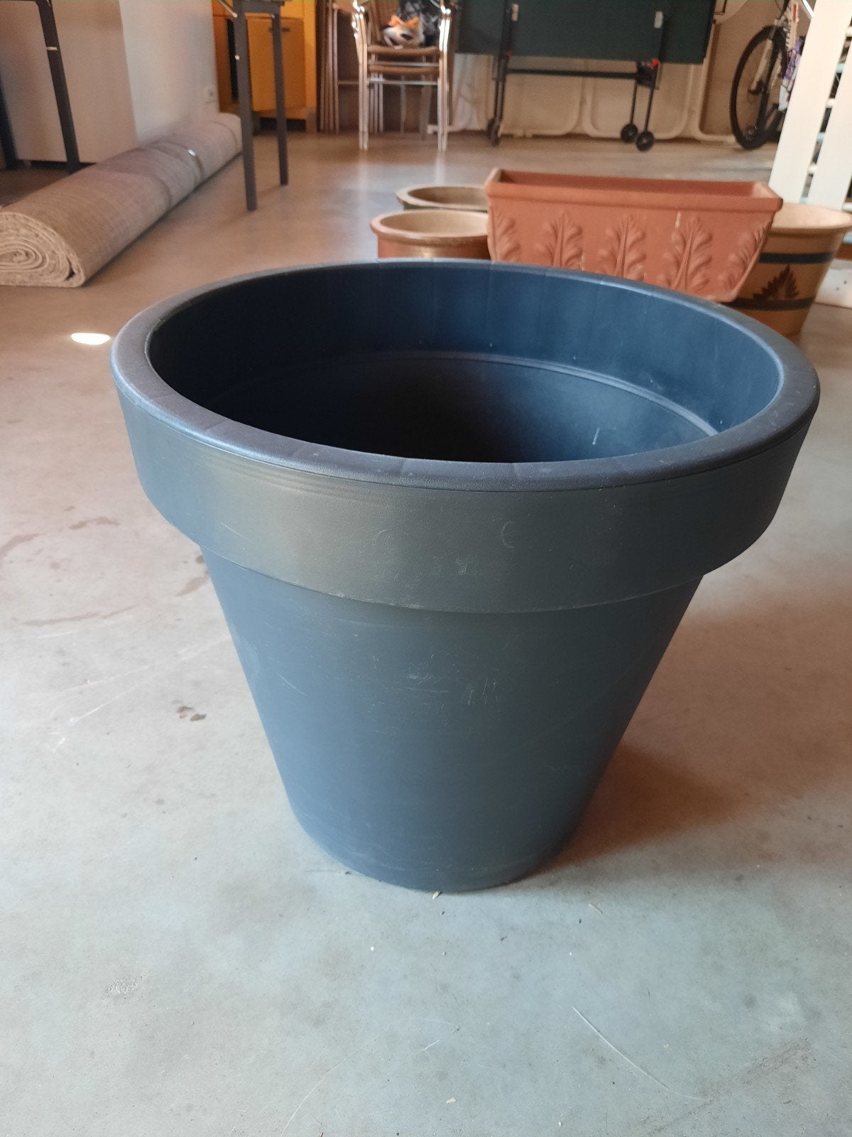 Grote kunststof pot, Ophalen, Kunststof, 40 cm of meer, Rond