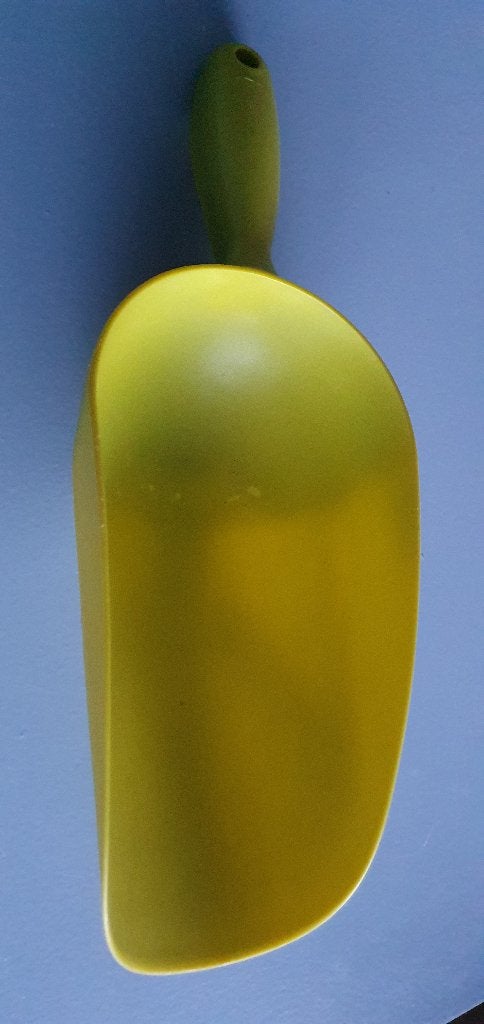 Groene voerschep voor 1 kilo, Dieren en Toebehoren, Ophalen of Verzenden, Zo goed als nieuw, Dressuur