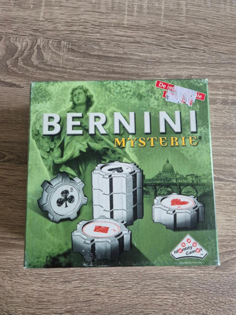 Bernini Mysterie bordspel - complete stenen, gehavende doos, Drie of vier spelers, Ophalen of Verzenden, Gebruikt, Identity Games