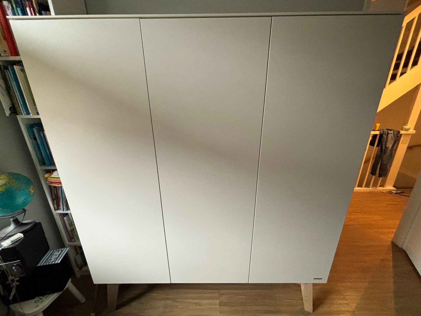 Kidsmill Sixties Kast driedeurs, Ophalen, Kast, 50 tot 70 cm, 105 cm of meer