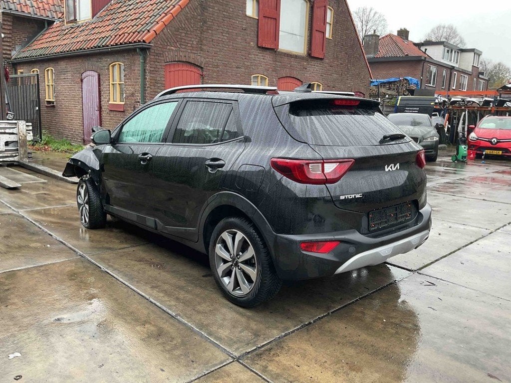 Achterklep Kia Stonic (YB) (2021-01/..) 72800H8431, Info@kia.de, Kia Deutschland GmbH, Gebruikt, Theodor-Heuss-Allee 11, Frankfurt am Main 60486, , Duitsland