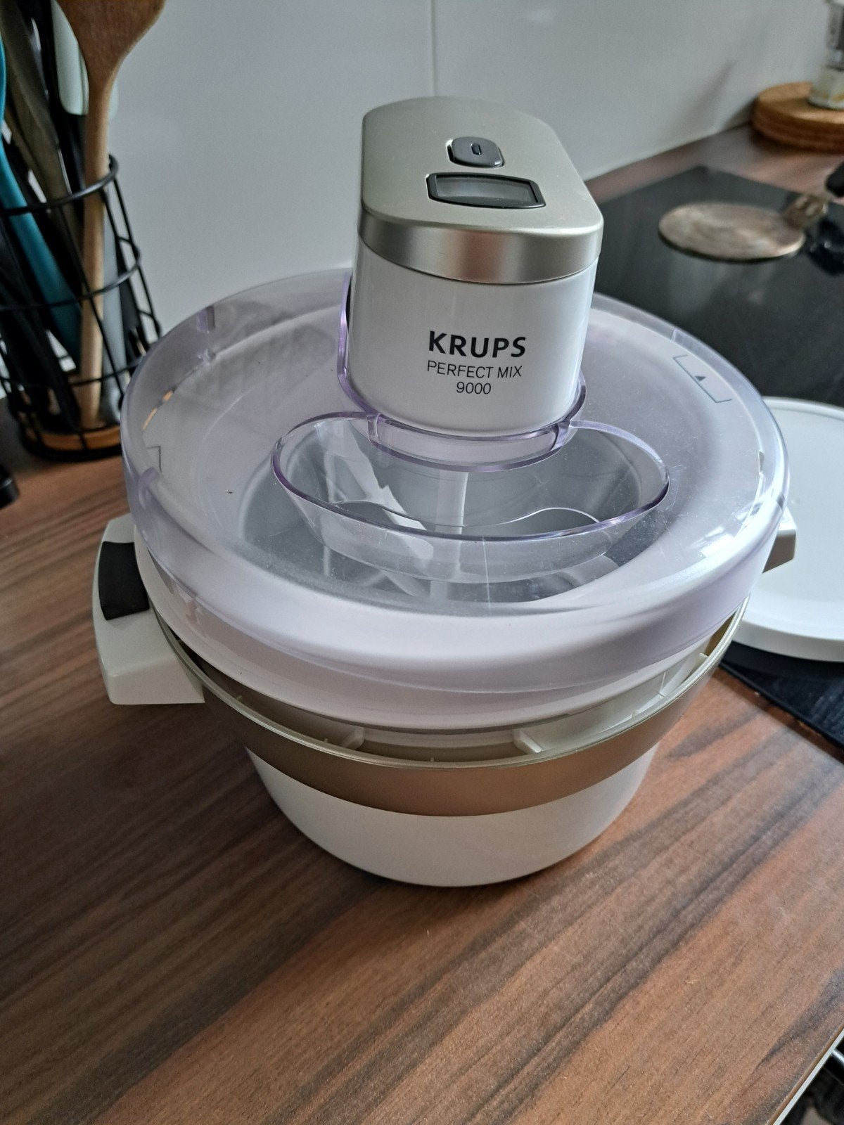 KRUPS Perfect Mix 9000 Ice Cream Maker (Excellent Condition), Ophalen of Verzenden, Zo goed als nieuw, Koelelement