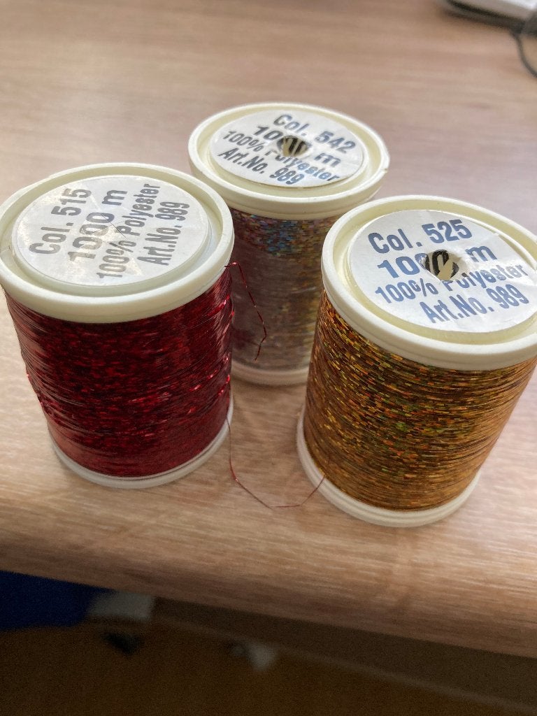 MADIERA Borduurgaren, Hobby en Vrije tijd, Borduren en Borduurmachines, Ophalen of Verzenden, Nieuw, Machineborduren, Borduurgaren of Zijde
