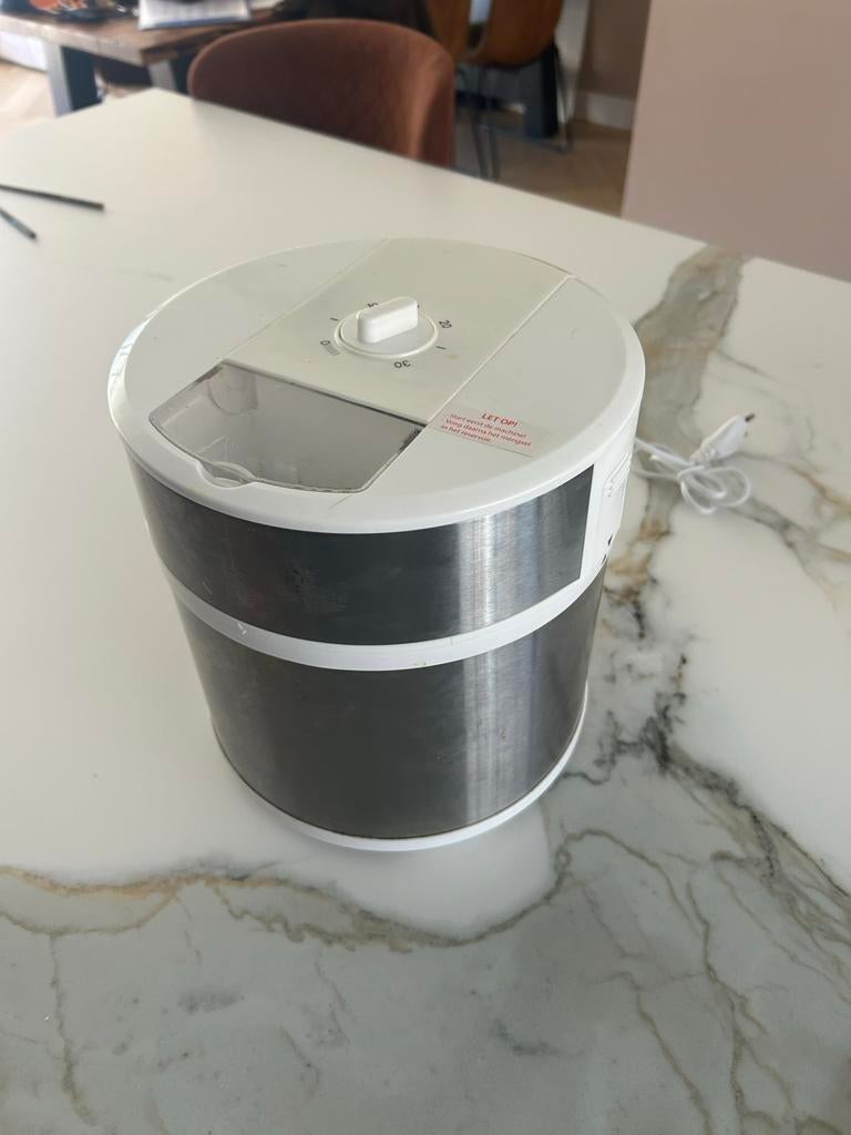 Quigg IJsmachine WK-534, Witgoed en Apparatuur, IJsmachines, Ophalen, Gebruikt, Koelelement