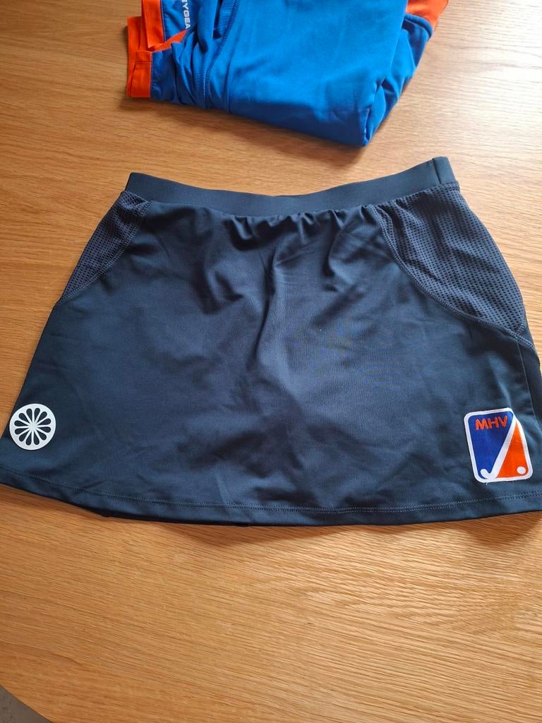 MHV hockey tenue rokje dames maat M, Maat 38/40 (M), Blauw, Ophalen of Verzenden, Zo goed als nieuw