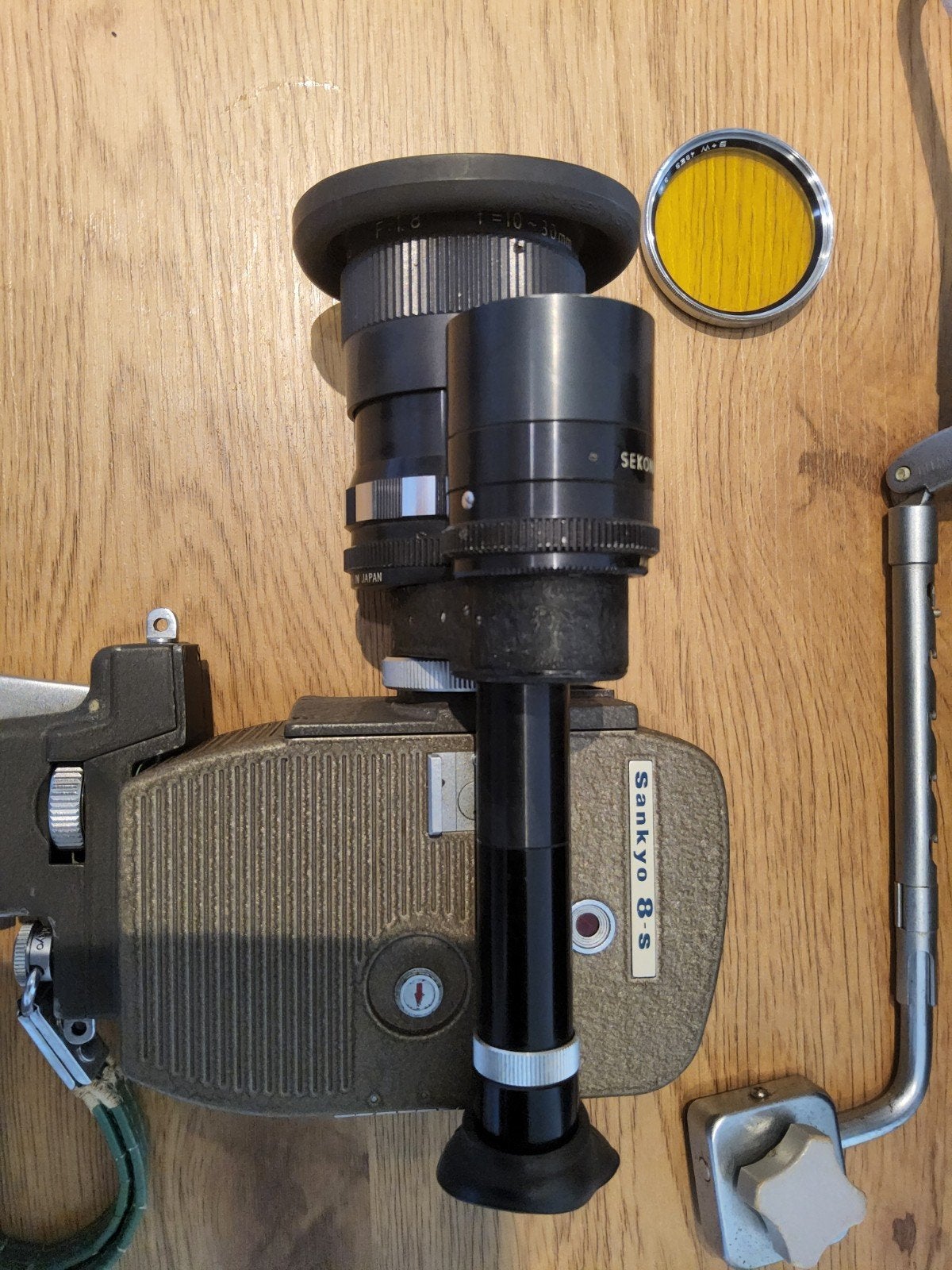 Vintage Sankyo 8S 8mm filmcamera met accessoires, Ophalen of Verzenden, 8mm, Camera