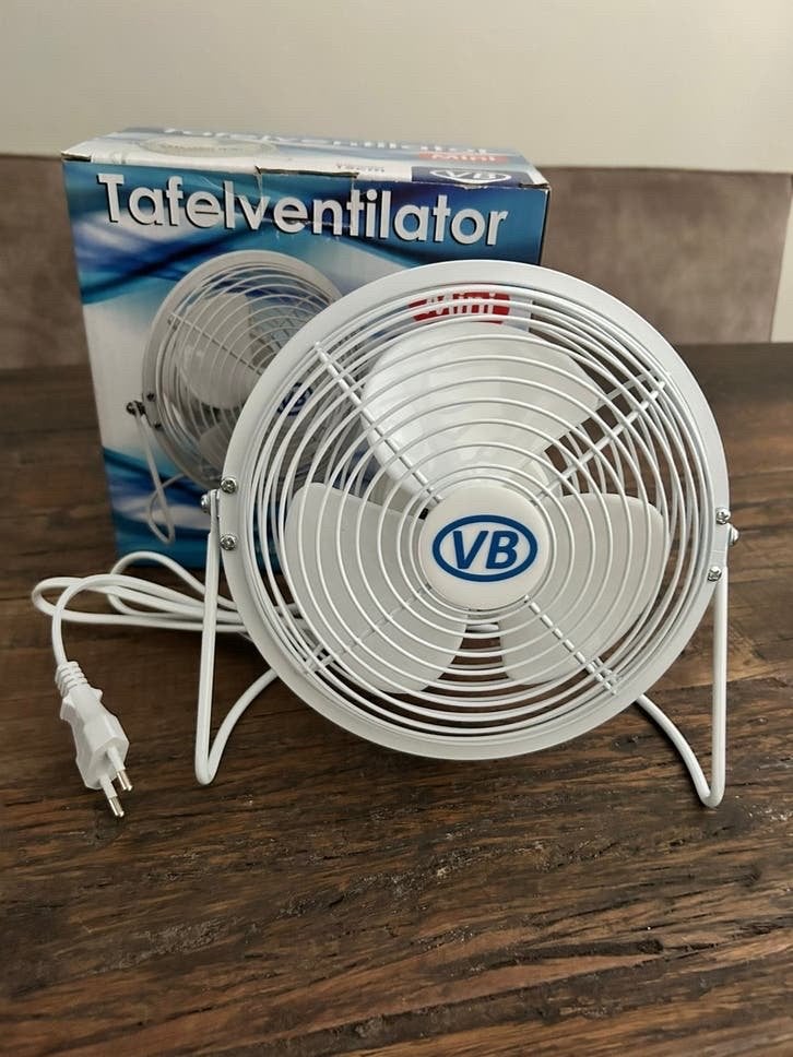 MINI TAFEL VENTILATOR  NIEUW !!, Ophalen of Verzenden, Nieuw, Tafelventilator
