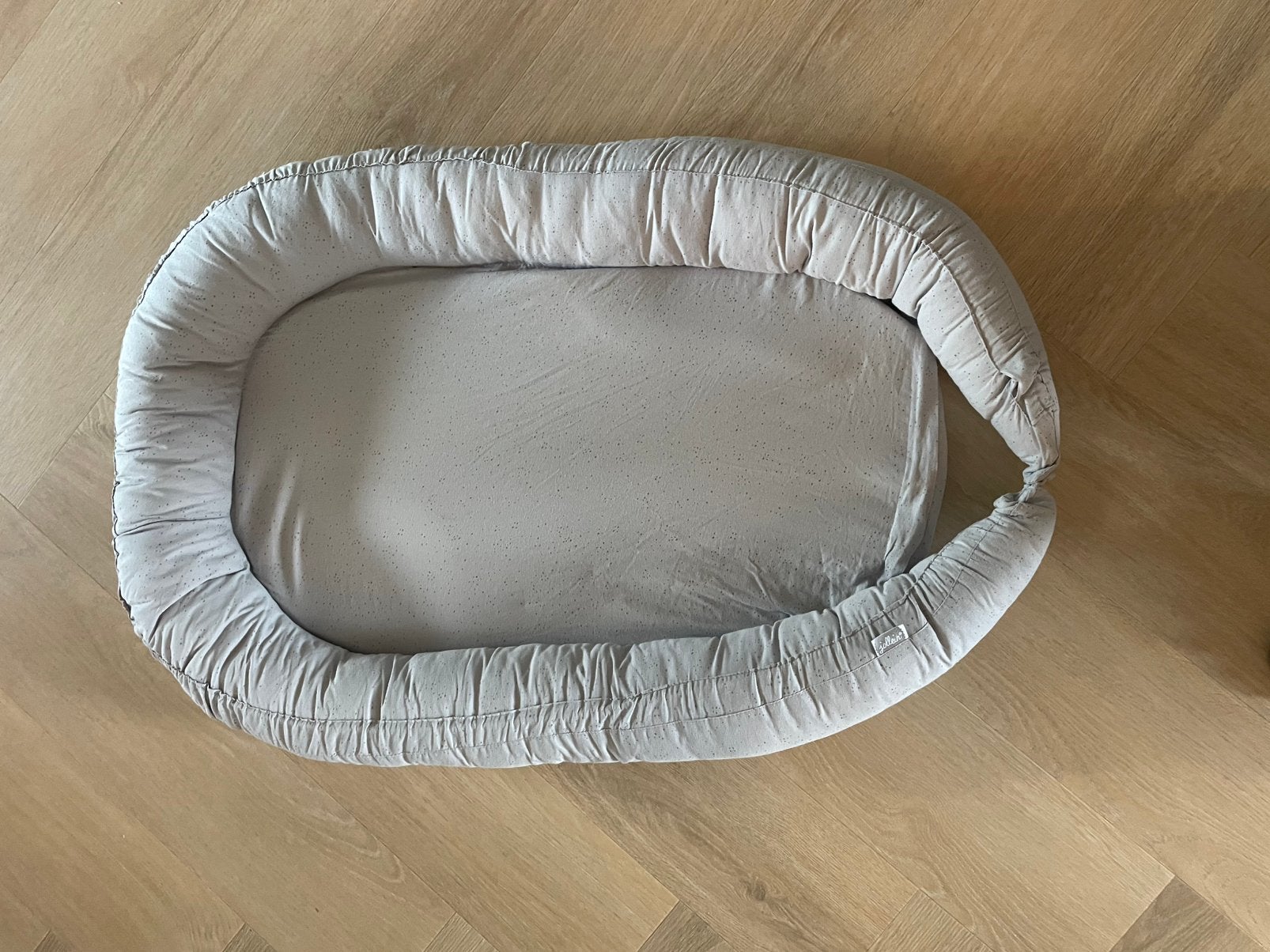 Jollein babynestje grijs met stippen, Ophalen of Verzenden, Gebruikt, Wieg