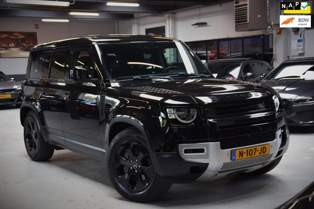 Land Rover Defender 110 2.0 P400e 110 X-Dynamic SE Panoramad, Auto's, Land Rover, Automaat, Gebruikt, 4 cilinders, 38 km/l