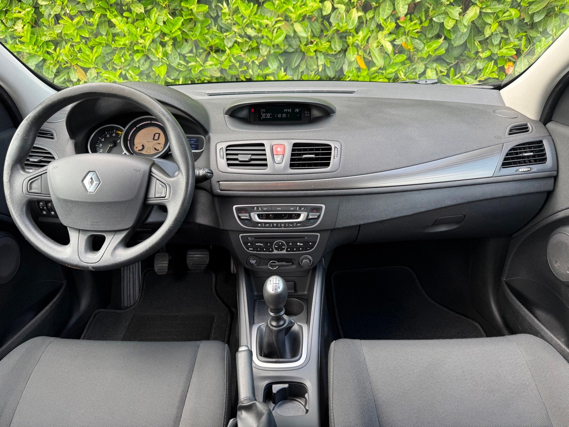 Renault Mégane 1.4 TCe Expression |NWE APK|AIRCO|TREKHAAK, Voorwielaandrijving, Euro 5, Gebruikt, Zwart
