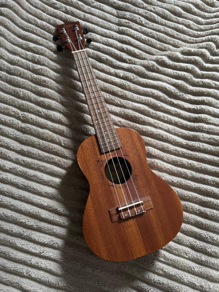 Flight Ukelele met hoes, Ophalen, Zo goed als nieuw, Overige typen, Met koffer