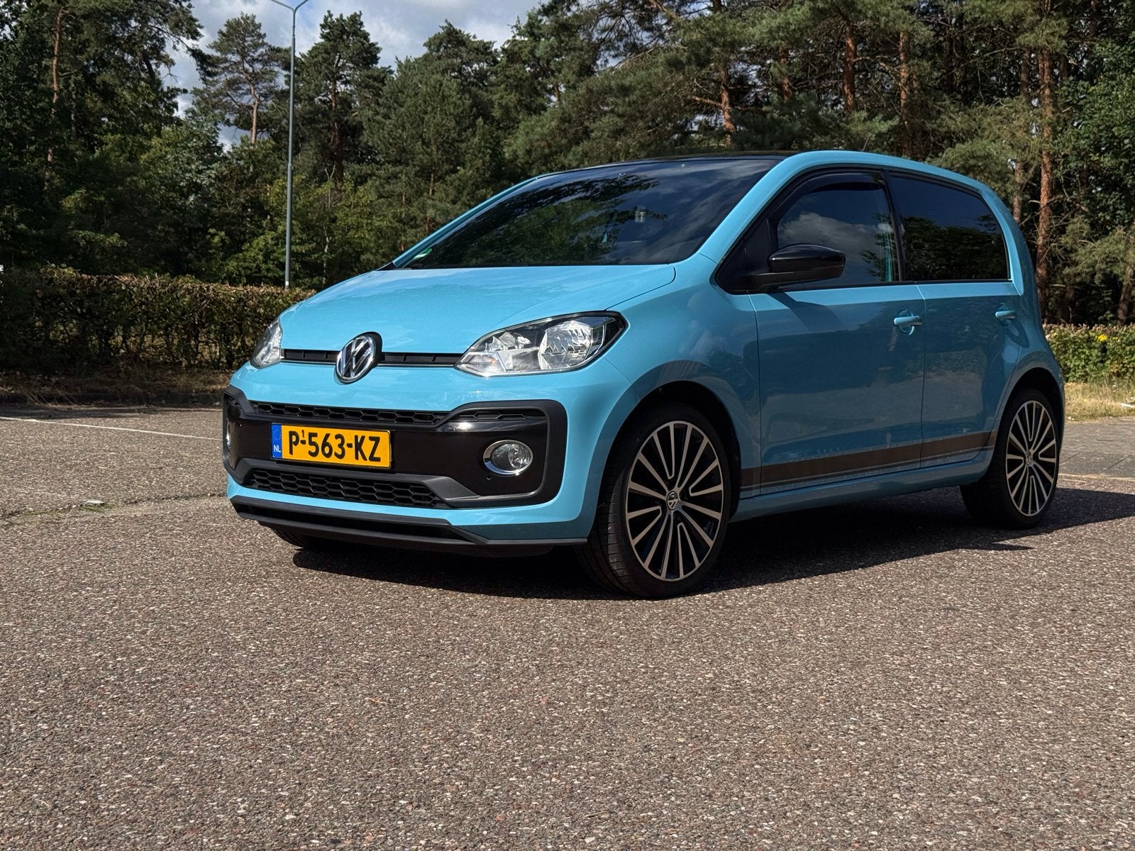 Volkswagen up! 1.0 TSI 90PK 5D 2018 Blauw stoelverw. Carplay, Auto's, Voorwielaandrijving, Stof, 23 km/l, Handgeschakeld