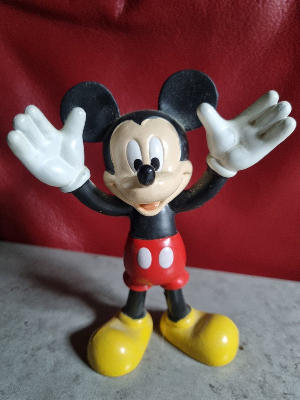 Disney,AH,2011,MICKEY MOUSE POPPETJE,13cm,BUIGZAAM,Pvc,Igst, Ophalen of Verzenden, Mickey Mouse, Zo goed als nieuw, Beeldje of Figuurtje