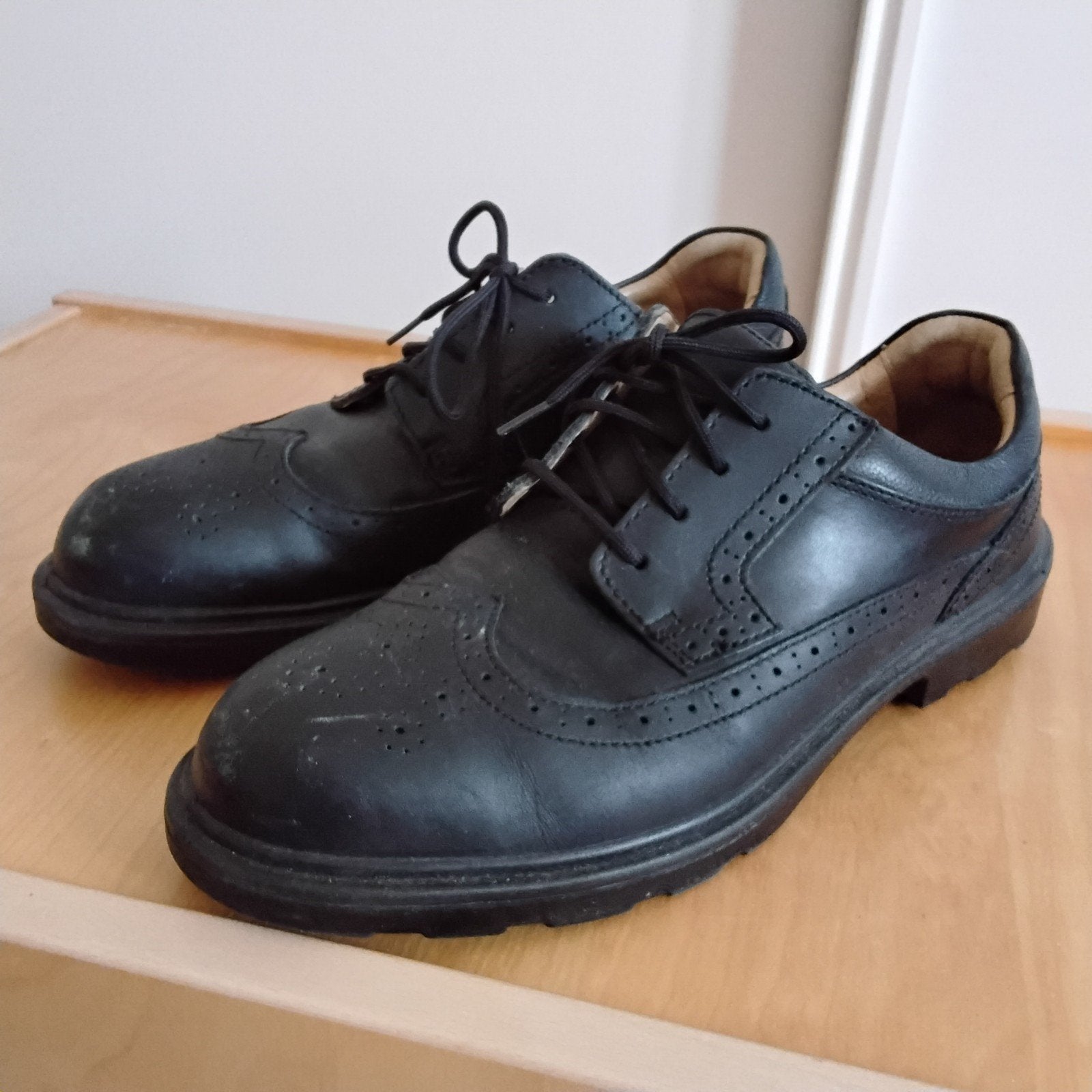 Elten werkschoenen in nieuwstaat. Maat 43, Ophalen of Verzenden, Zo goed als nieuw, Zwart, Werkschoenen