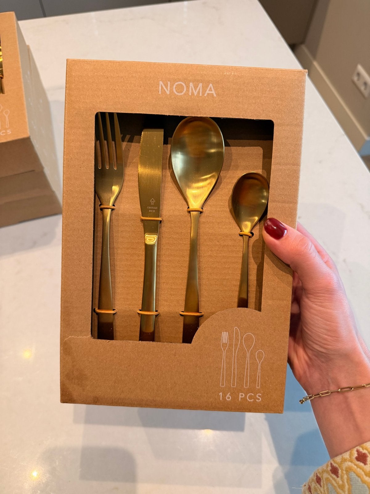 Noma Bestekset Goud 16-delig - Nieuw in verpakking, Bestekset, Overige typen, Nieuw, Ophalen of Verzenden