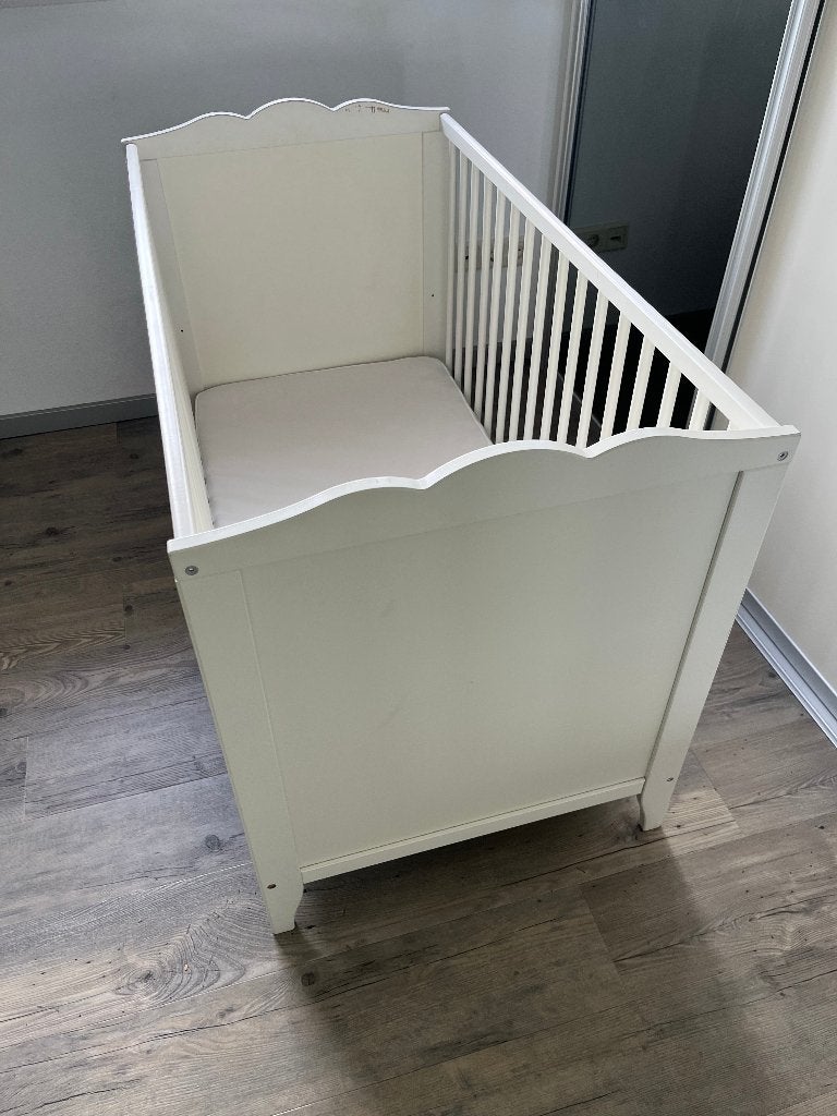 Ikea baby bed, Ophalen of Verzenden, Gebruikt, Ledikant