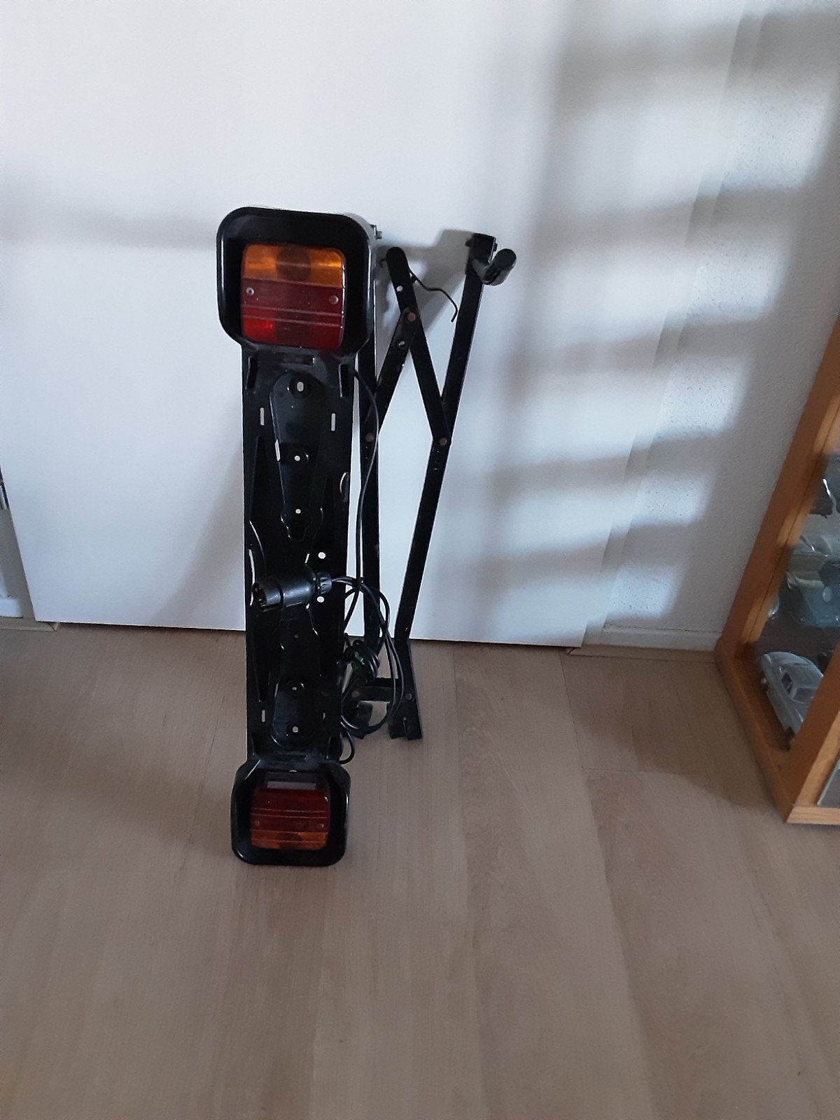 fietsendrager met lichtbalk opsturen mogelijk, Ophalen, Gebruikt, Trekhaakdrager