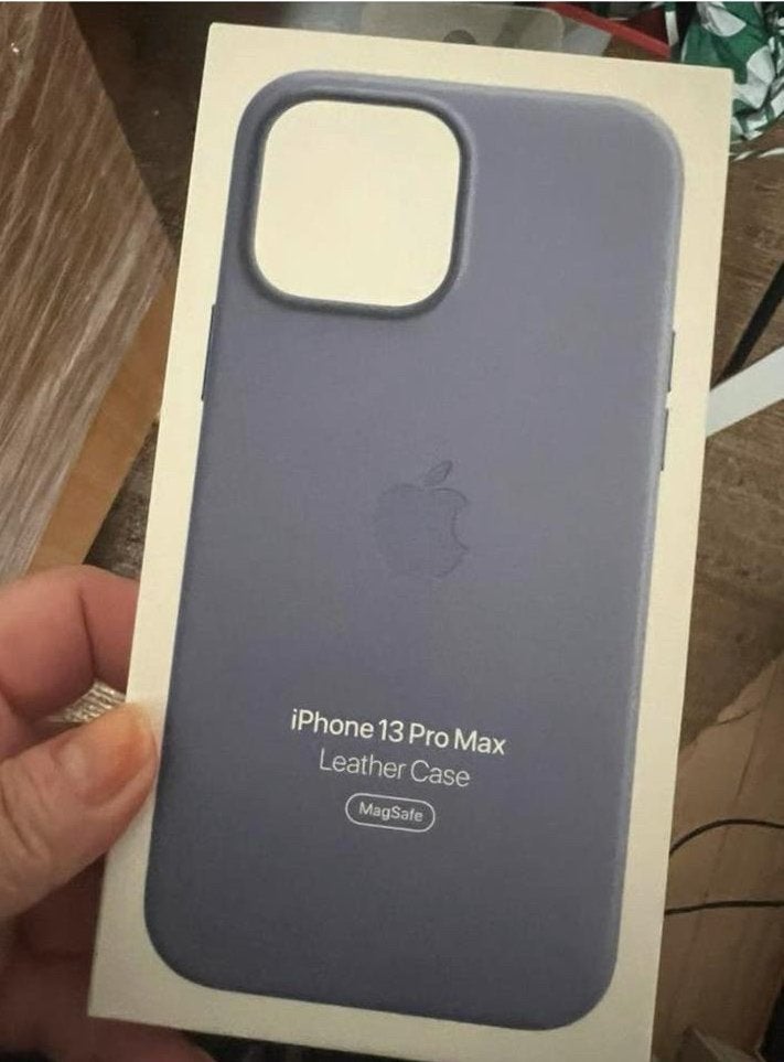Apple iphone 13 pro max leather case wisteria, Verzenden, Zo goed als nieuw, IPhone 13 Pro Max