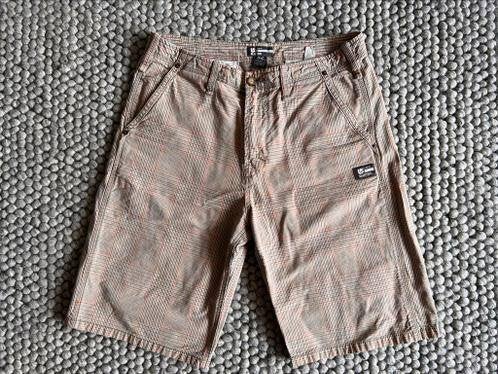Burton short / korte broek € 15,00, Ophalen of Verzenden