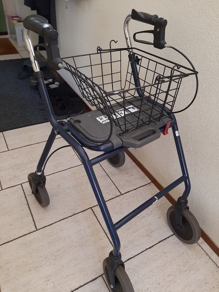 Goede rollator GERESERVEERD, Diversen, Rollators, Ophalen, Gebruikt