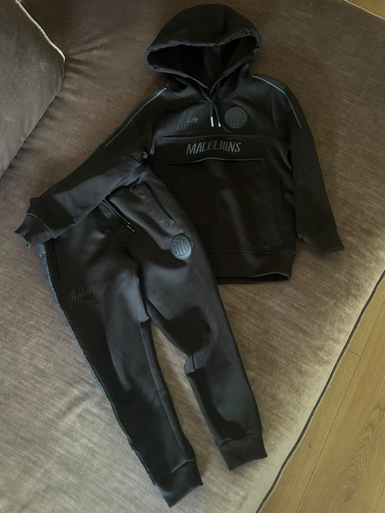 Malelions trainingspak/joggingspak maat 116, Ophalen of Verzenden, Gebruikt, Jongen of Meisje, Setje