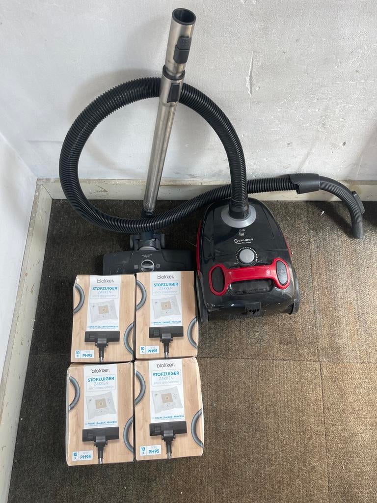Sauber power plus stofzuiger (incl. 32 zakken), Witgoed en Apparatuur, Stofzuigers, Ophalen of Verzenden, Zo goed als nieuw, Stofzak
