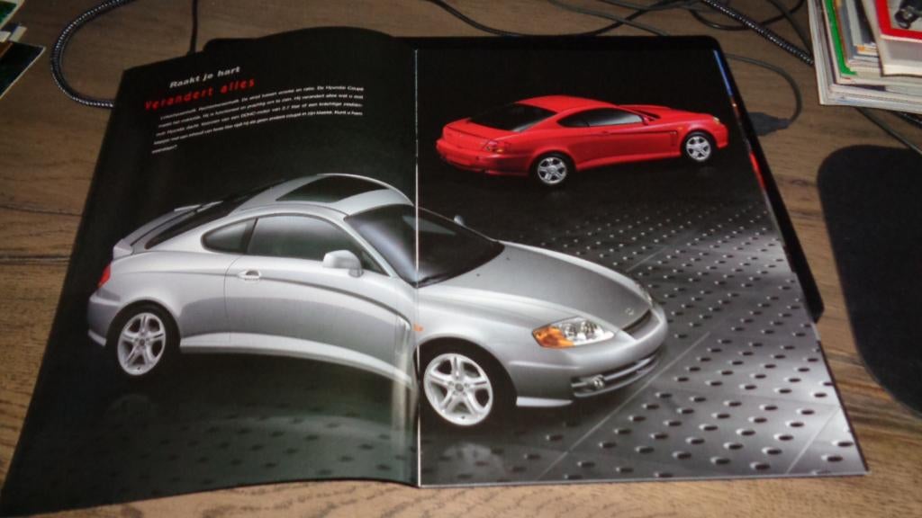 DIKKE  Folder  HYUNDAI  COUPE, Verzenden, Nieuw, Overige merken