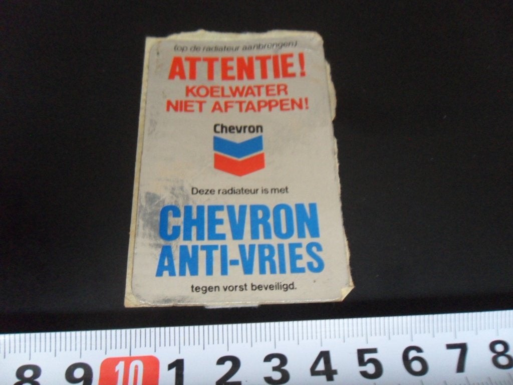 sticker attentie koelwater niet aftappen CHEVRON anti-vries, Ophalen of Verzenden, Zo goed als nieuw