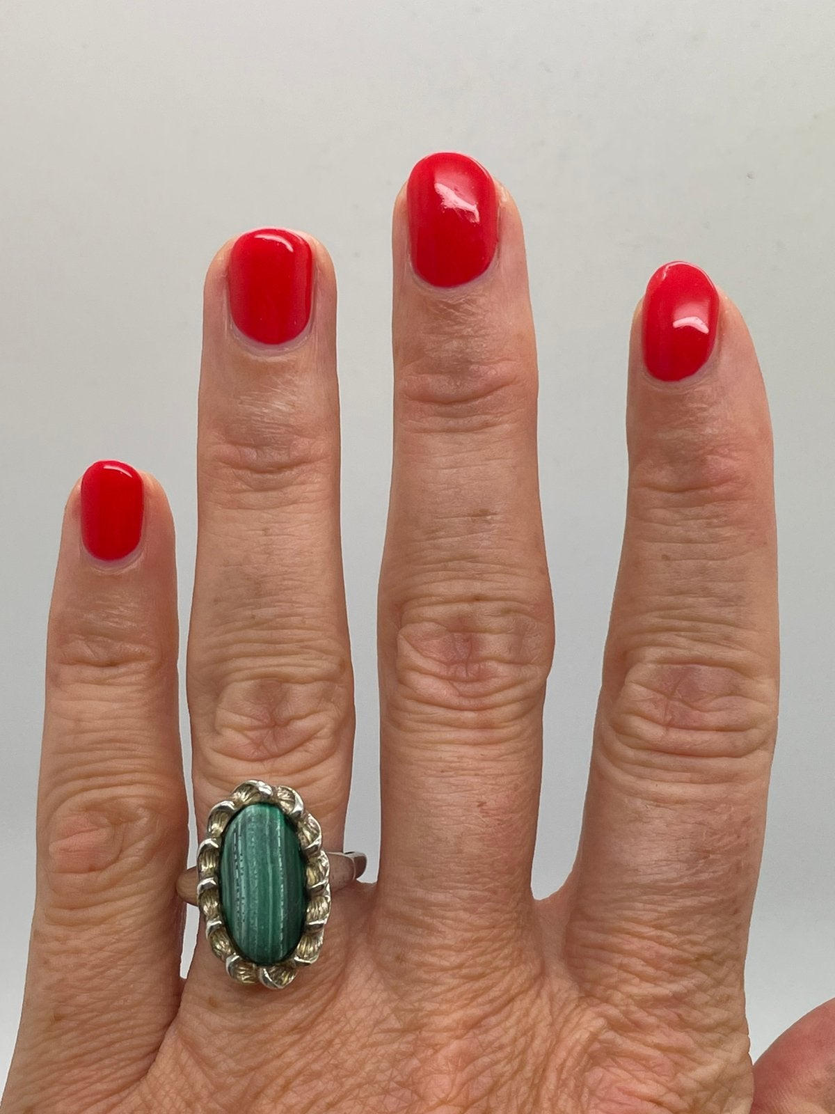 E979 Prachtige zilveren malachiet ring (verstelbaar), Ophalen of Verzenden, X, Met edelsteen, Dame