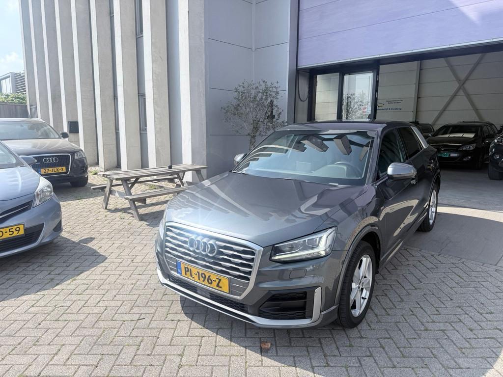 Audi Q2 1.0 TFSI S-Line Automaat! NETTE AUTO! NAP! INRUIL MO, Auto's, Gebruikt, Origineel Nederlands, Bedrijf, 650 kg