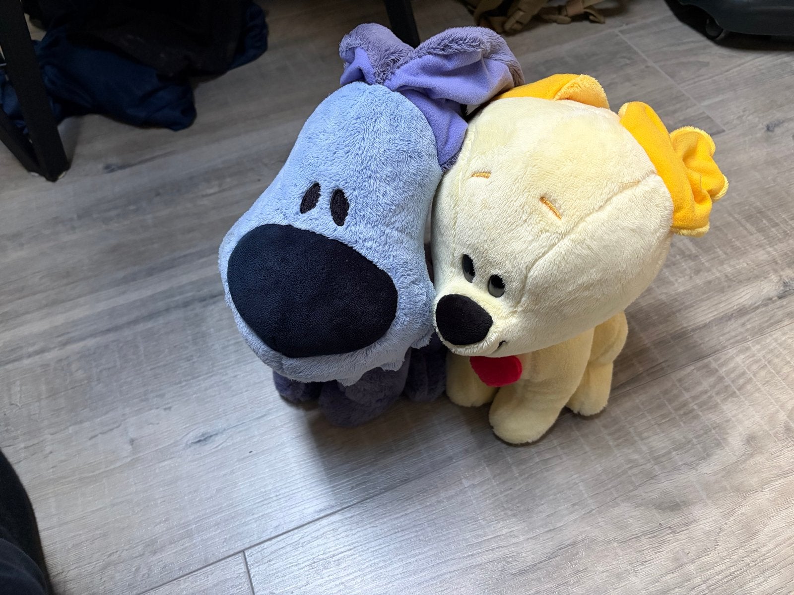 Woezel en Pip knuffelhonden, Kinderen en Baby's, Zo goed als nieuw, Middelgroot (20 tot 80 cm), Meerkleurig, Hond
