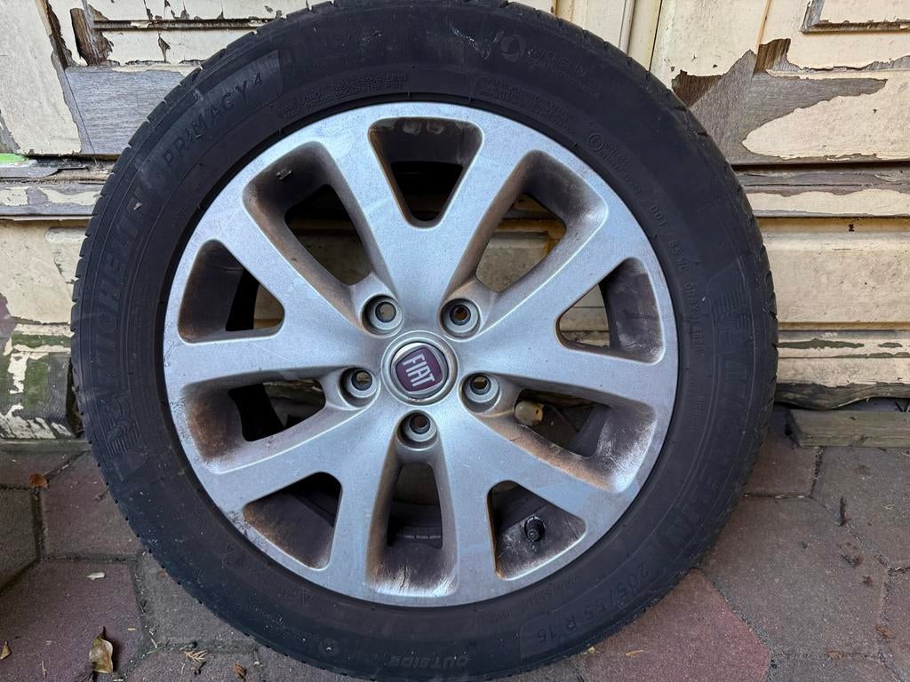Fiat Sedici 16 inch lichtmetalen velgen met Michelin zomerba, Auto-onderdelen, Banden en Velgen, Ophalen, Gebruikt, 16 inch, Banden en Velgen