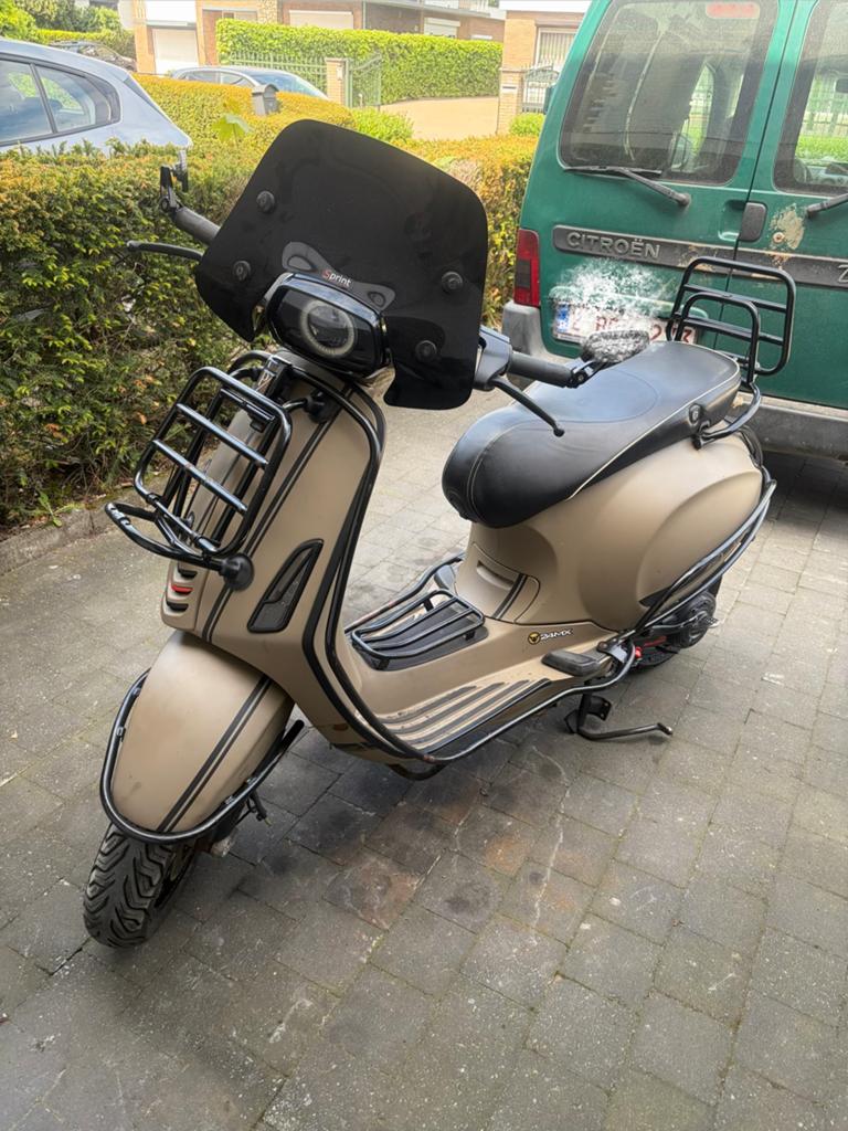 Vespa sprint s brom, Ophalen, Zo goed als nieuw, Benzine, Overige modellen