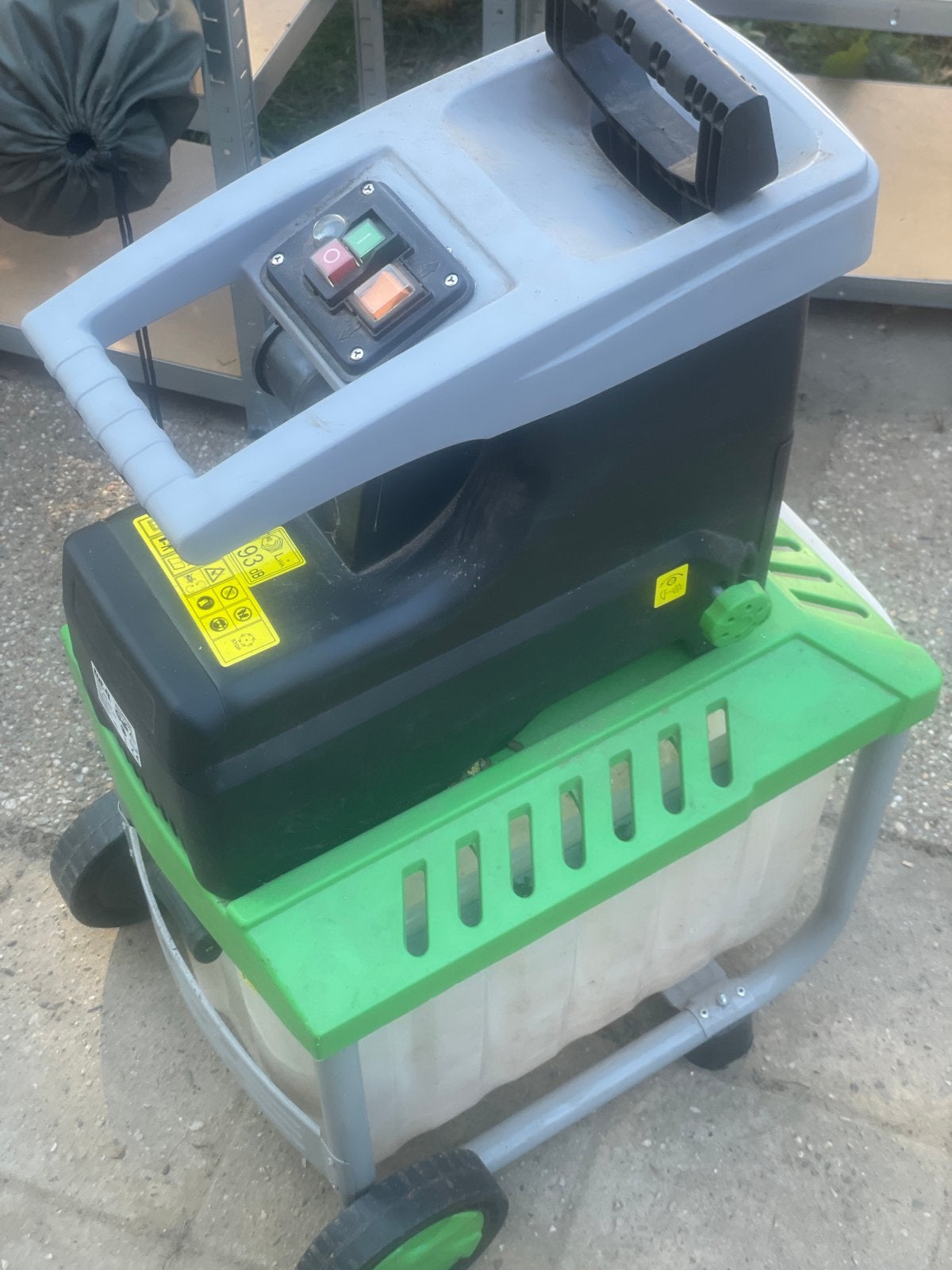Goedwerkende For_q takkenversnipperaar hakselaar, Tuin en Terras, Hakselaars, Ophalen, Gebruikt