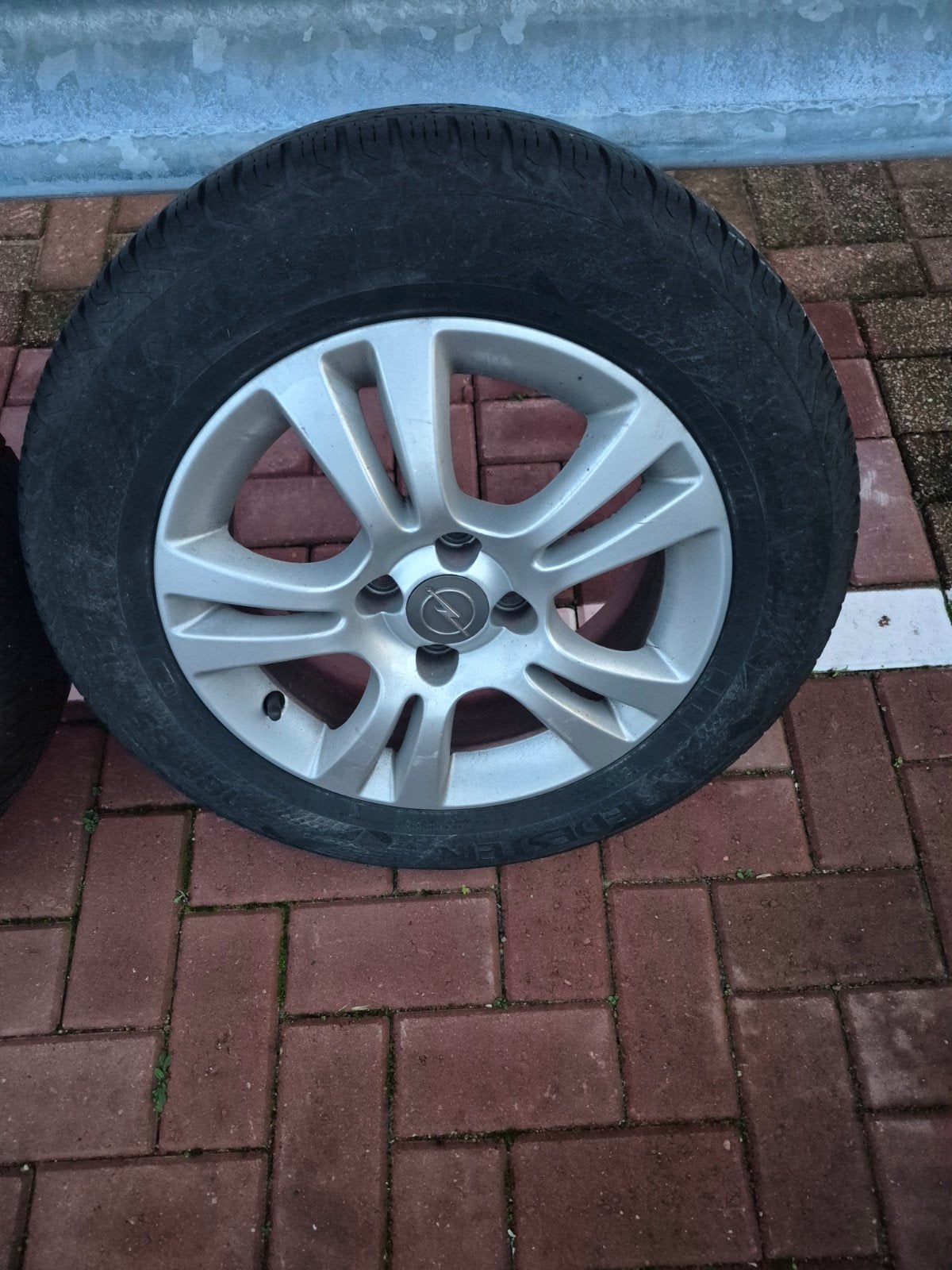 Opel corsa velgen 185 55 15 vredestein, Ophalen, Opel