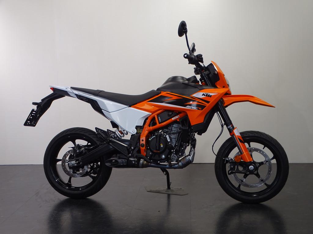KTM 125 SMC-R, Motoren, Bedrijf, 11 kW of minder, SuperMoto