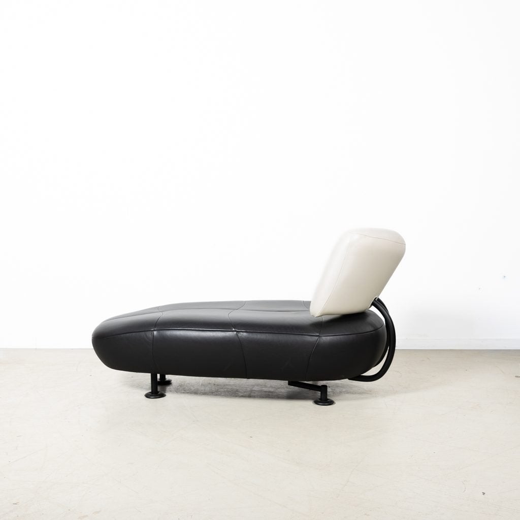 Leolux Kikko Chaise Longue Fauteuil Wit/Zwart Leer, Niet ingevuld, Zo goed als nieuw, Niet ingevuld, Niet ingevuld