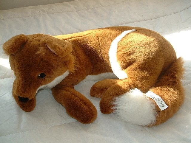 IKEA VOS JAGA VELOURS BRUIN/WIT MET PLUIZIGE BRUIN/WITTE, Ophalen of Verzenden, Nieuw, Overige typen