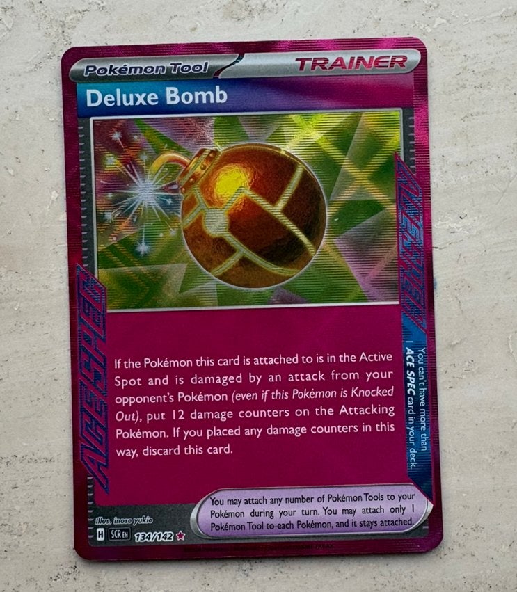 Deluxe Bomb - 134/142 - Stellar Crown - ACEspec, Ophalen of Verzenden, Zo goed als nieuw