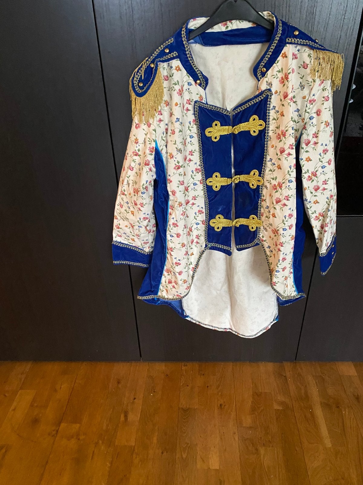 Dames carnavalsjas, Kleding | Dames, Carnavalskleding en Feestkleding, Ophalen of Verzenden, Zo goed als nieuw, Carnaval