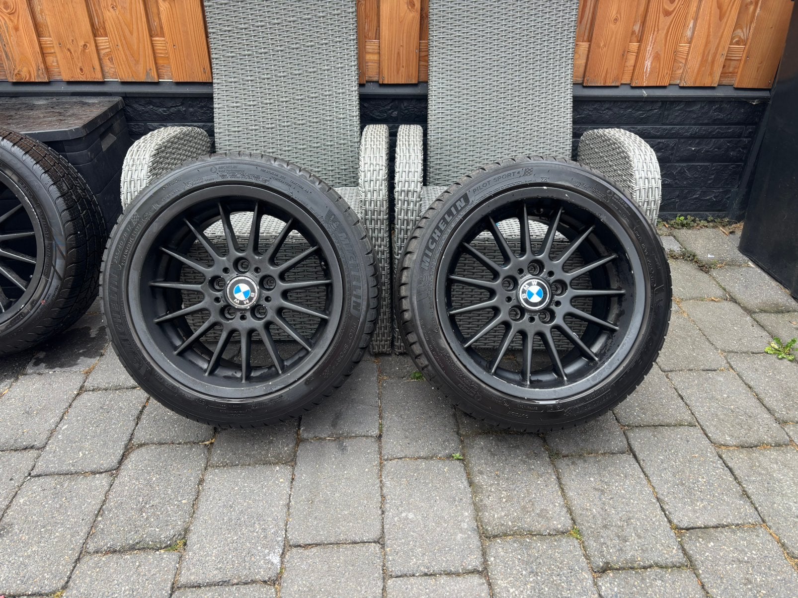 Bmw e39 17” breedset en winterset, Auto-onderdelen, Ophalen, 215 mm, Banden en Velgen, 17 inch