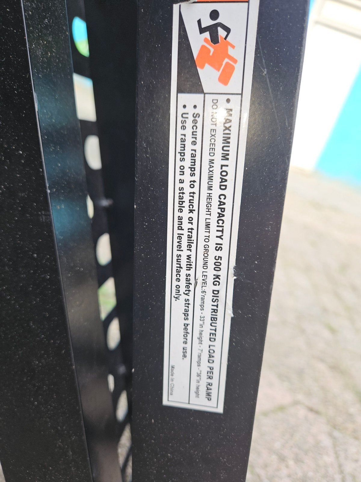 Oprijplaat / Laadklep voor motor of zware objecten, Ophalen