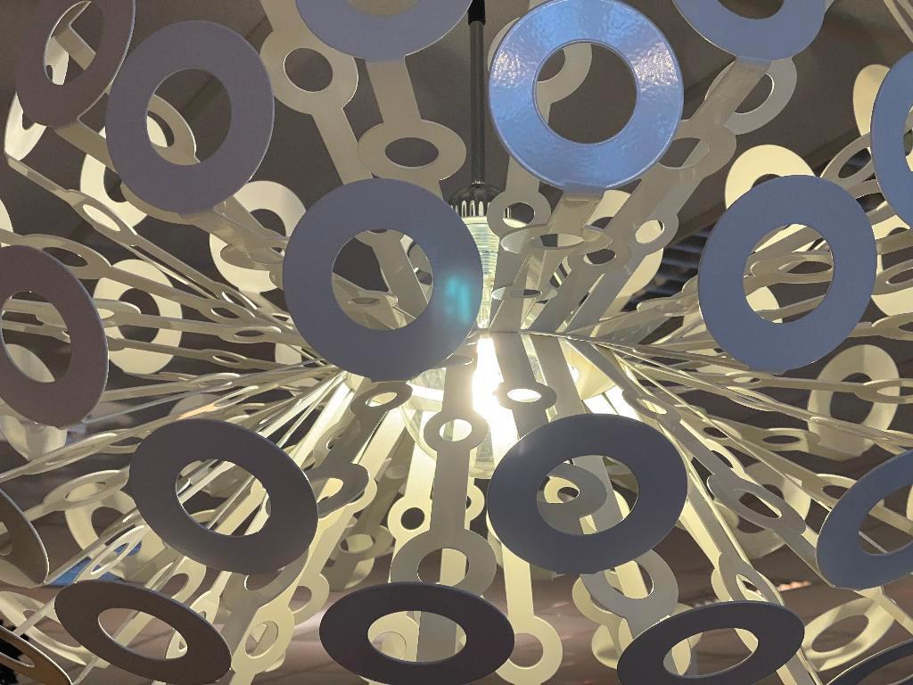 Moooi Dandelion bij TheReSales, Ophalen, 50 tot 75 cm, Design, Zo goed als nieuw