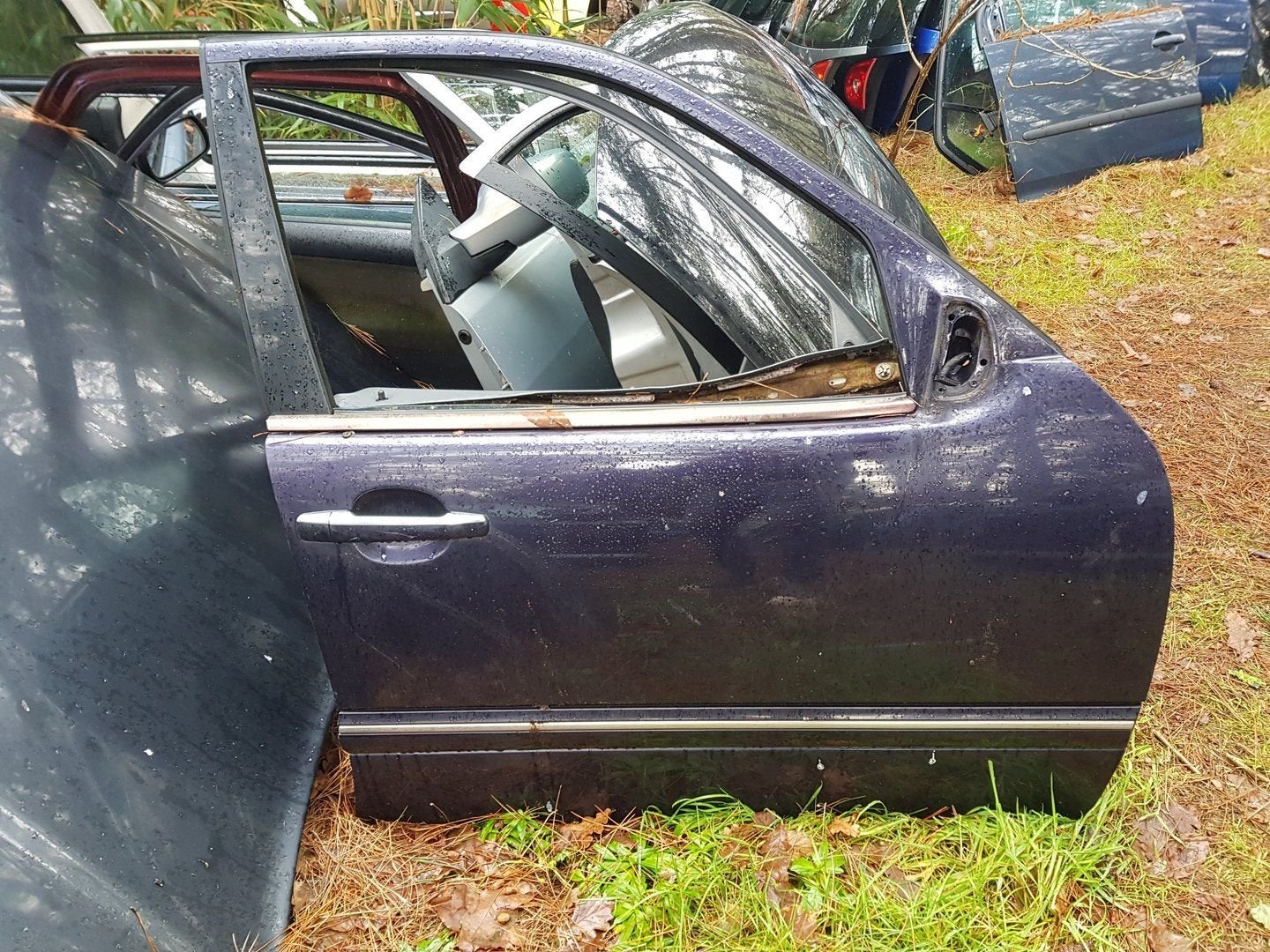 MERCEDES E KLASSE W210 PORTIER RECHTS VOOR BJ 2001, Auto-onderdelen, Carrosserie en Plaatwerk, Deur, Gebruikt, Ophalen of Verzenden